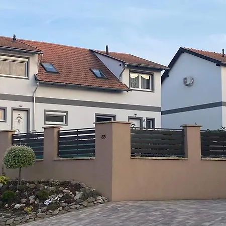 Apartment Szoloskert 8 Fos Sopron