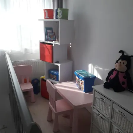 Szoloskert 8 Fos *